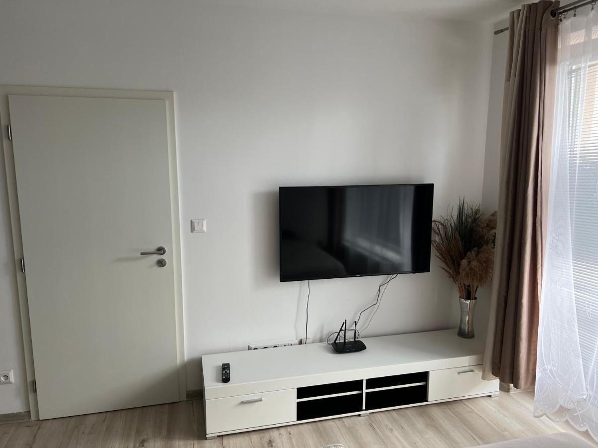 Beautiful 2 Bedroom Apartment Prostějov Buitenkant foto